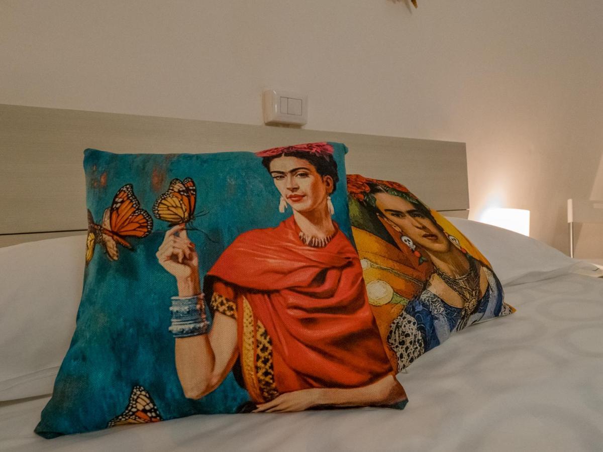 La Casa Di Frida Διαμέρισμα Βερνάτσα Εξωτερικό φωτογραφία